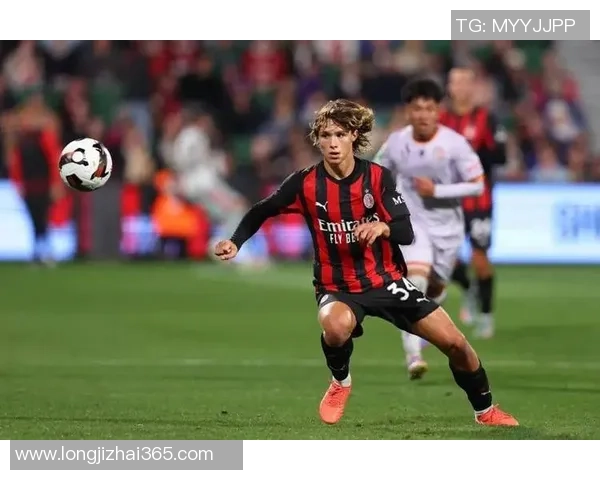 从世界杯冠军到保级泥潭，广州队旧将吉拉迪诺的意甲教练之路何故寸步难行？